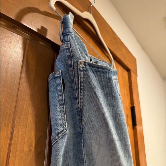 Saint Laurent denim- size 28- fits like a snug size 6 - Picture 7 of 8